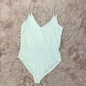 White Minimalist Bodysuit – Size Small – Sleek Basic Essential